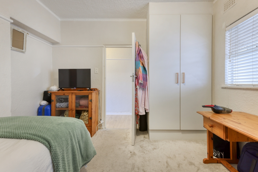 2 Bedroom Property for Sale in Oranjezicht Western Cape
